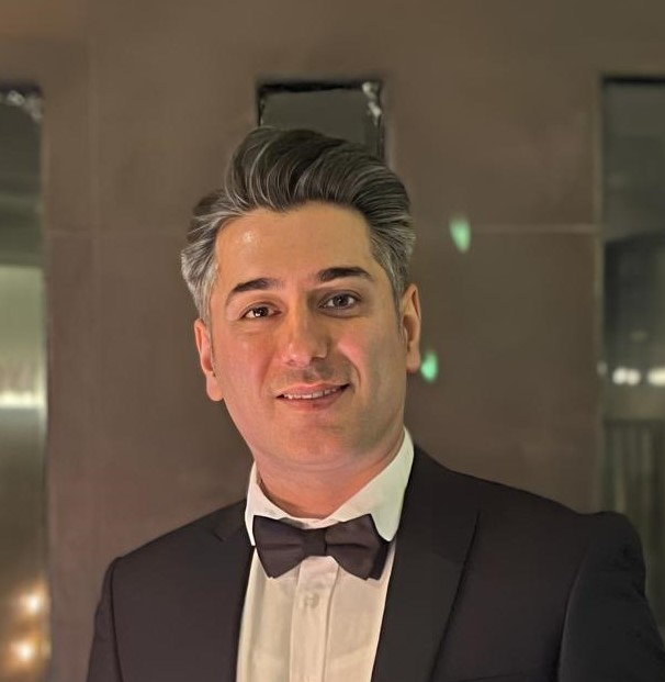 تصویر دکتر حامد پوستچی، متخصص جراحی گوش، حلق و بینی